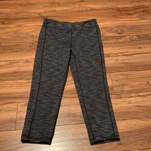 Athleta girl chit chat capri